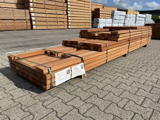 Ca. 128x Angelim Pedra Onderliggers Geschaafd, 45x68mm, lengte 21/150c